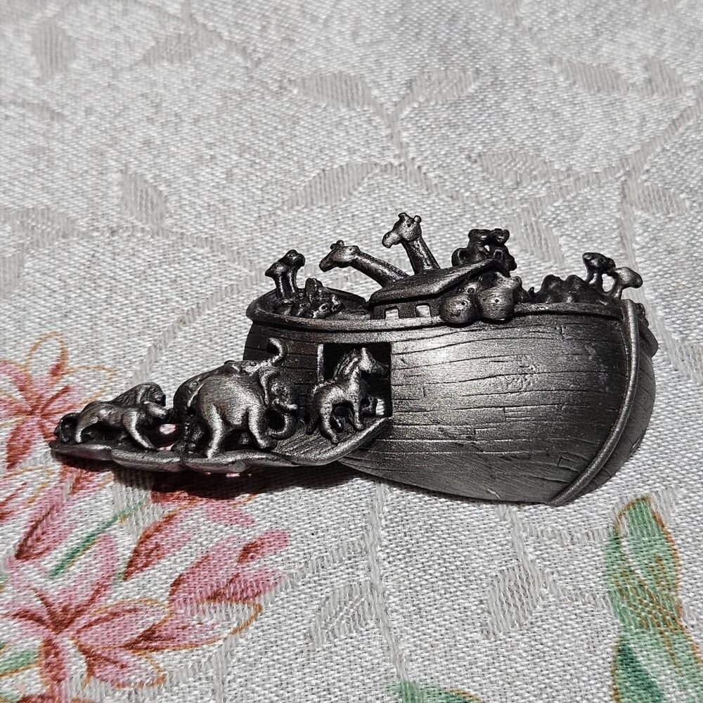 vintage noah's ark pewter silver tone brooch